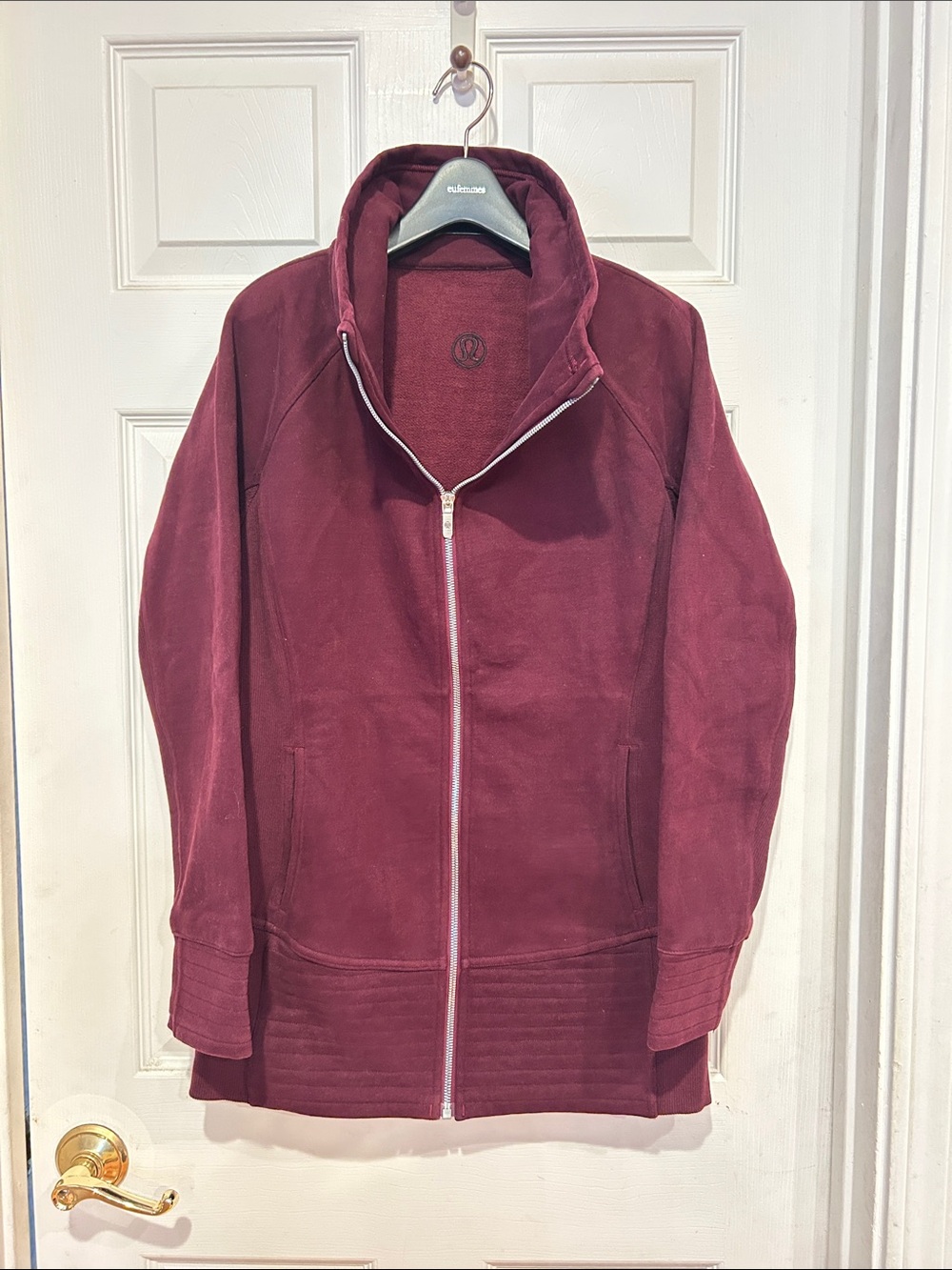 lululemon athletica Men's Zip-Front Jacket in Deep Maroon